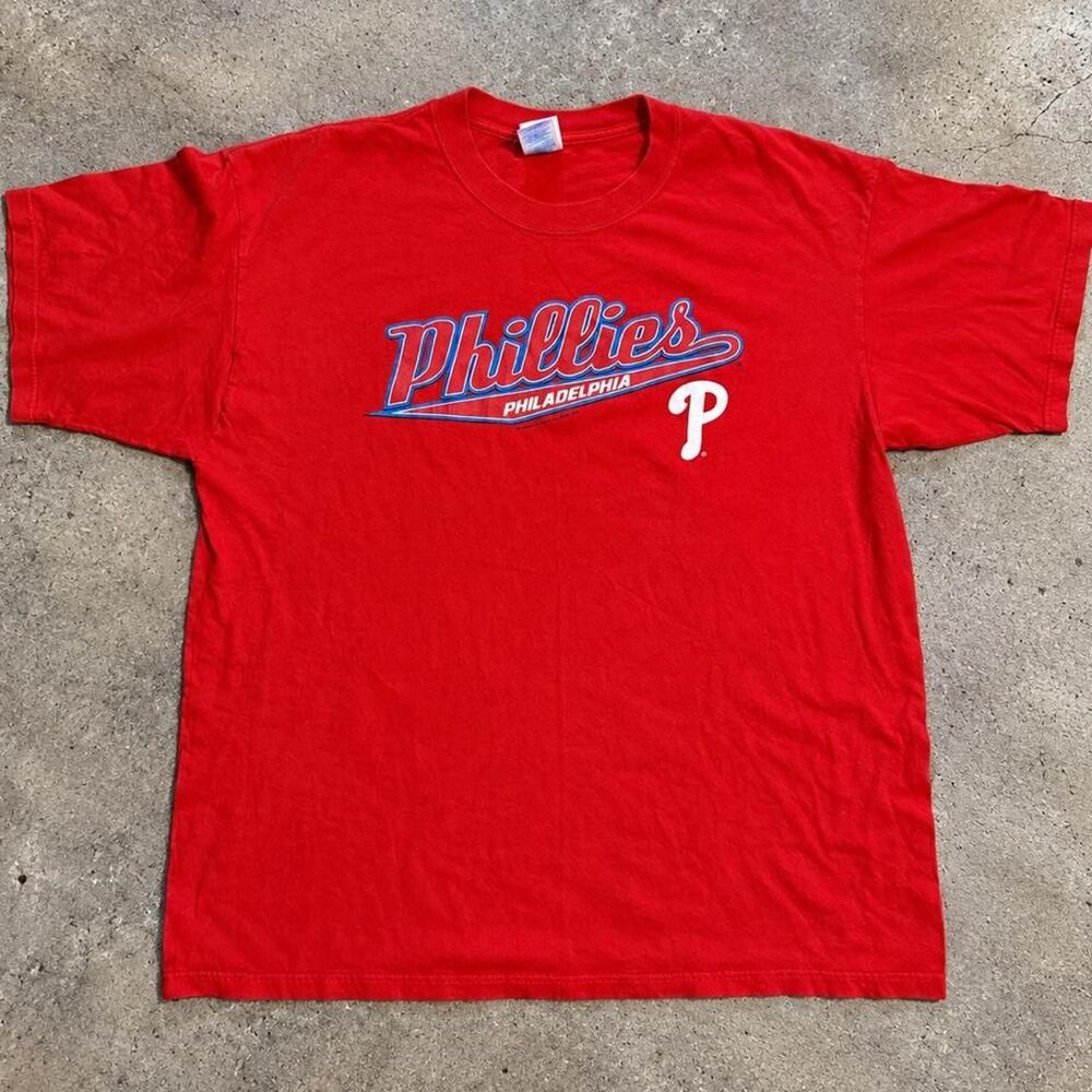 Gildan Men's Red T-shirt